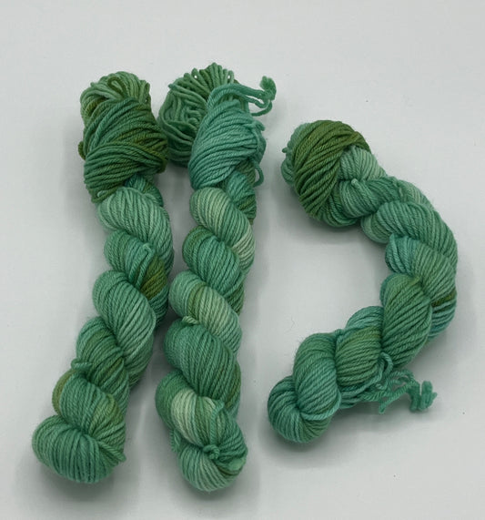 Kräuterhexe Wolkenfüßchen 20g - Sockenwolle mit Fine Merino