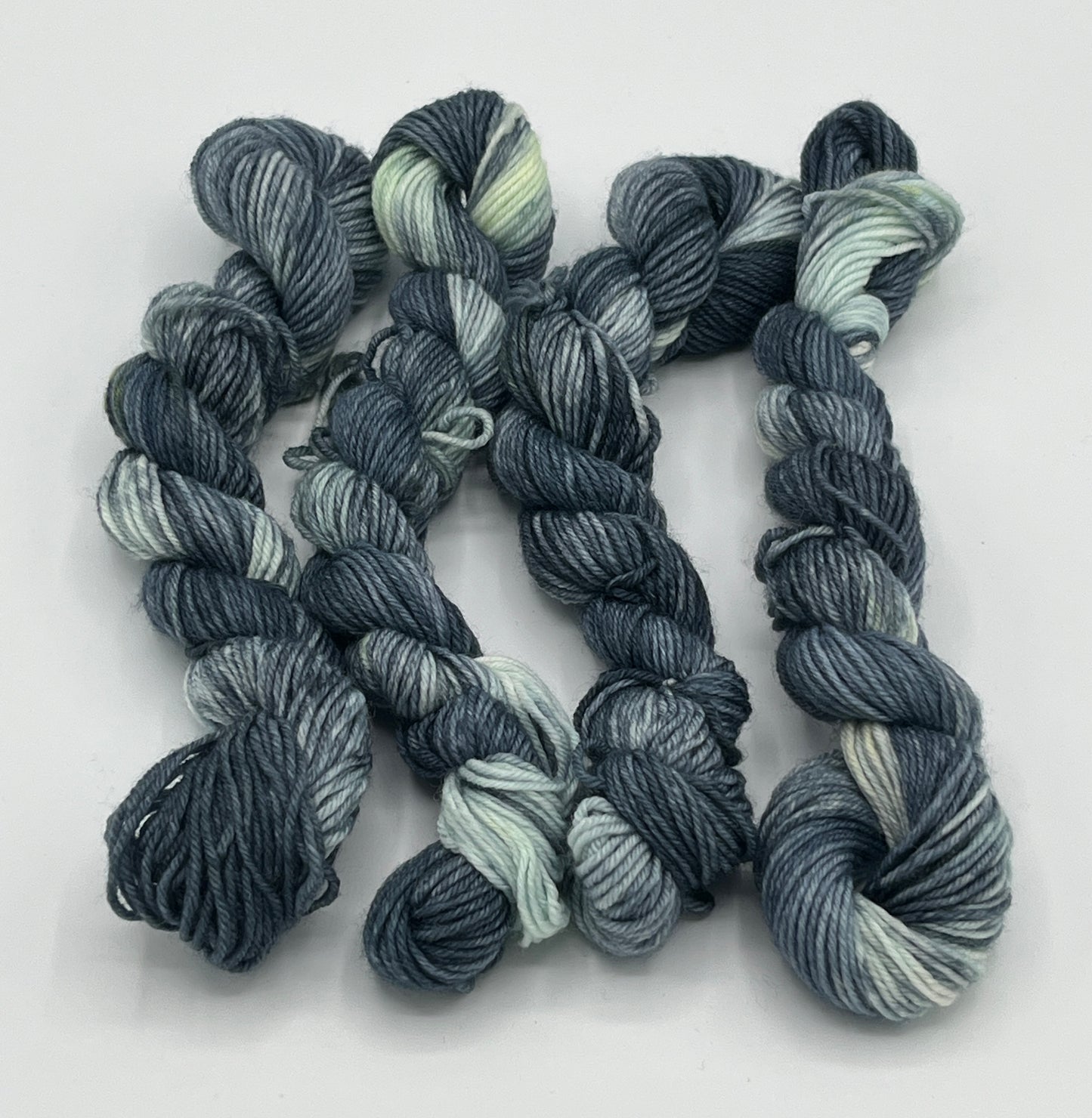 Zauberlehrling Wolkenfüßchen 20g - Sockenwolle mit Fine Merino